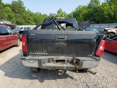 Zdjęcie 6 z 12 samochodu: 2008 CHEVROLET SILVERADO K2500 HEAVY DUTY VIN:1GCHK23K18F135177 - miniatura
