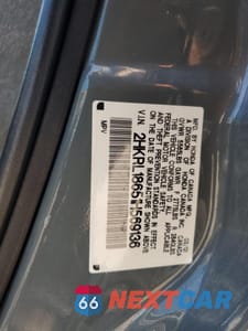 Zdjęcie 13 z 15 samochodu: 2001 HONDA ODYSSEY EX VIN:2HKRL18651H569136 - miniatura