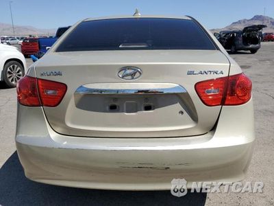 Zdjęcie 6 z 12 samochodu: 2010 HYUNDAI ELANTRA BLUE VIN:KMHDU4AD7AU086007 - miniatura