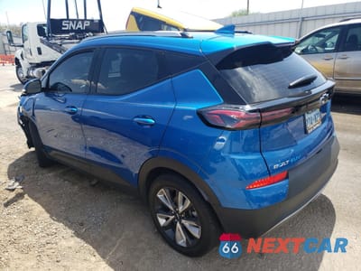 Drugie zdjęcie samochodu z przodu: 2022 CHEVROLET BOLT EUV LT VIN:1G1FY6S07N4122091 - miniatura