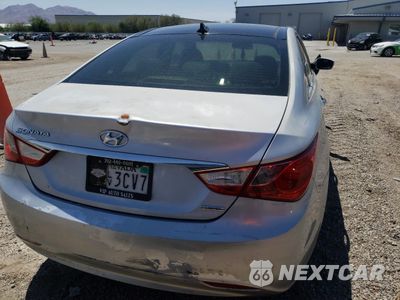 Zdjęcie 6 z 12 samochodu: 2012 HYUNDAI SONATA SE VIN:5NPEC4AC4CH309829 - miniatura