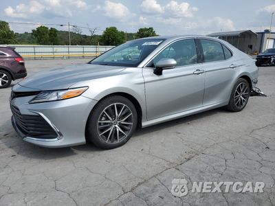 2021 TOYOTA CAMRY XLE 4T1F11AK0MU481648 - główne zdjęcie licytacji z USA - miniatura
