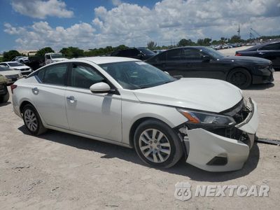 Czwarte zdjęcie samochodu z boku: 2019 NISSAN ALTIMA S VIN:1N4BL4BV2KN323588 - miniatura