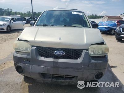 Zdjęcie 9 z 26 samochodu: 2005 FORD ESCAPE XLS VIN:1FMYU02Z35KA02044 - miniatura