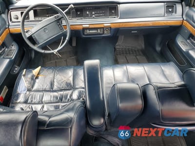 Zdjęcie 8 z 12 samochodu: 1992 MERCURY GRAND MARQUIS LS VIN:2MECM75W3NX713196 - miniatura