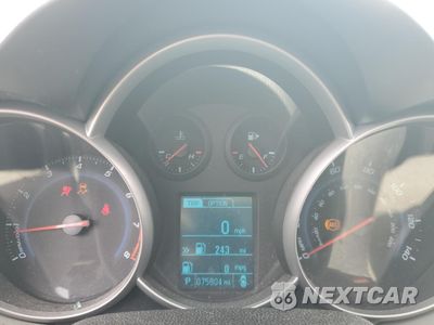 Zdjęcie 9 z 14 samochodu: 2014 CHEVROLET CRUZE LS VIN:1G1PA5SH4E7200754 - miniatura