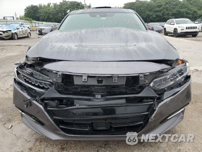 Piąte zdjęcie samochodu w środku: 2020 HONDA ACCORD TOURING HYBRID VIN:1HGCV3F96LA018346 - miniatura
