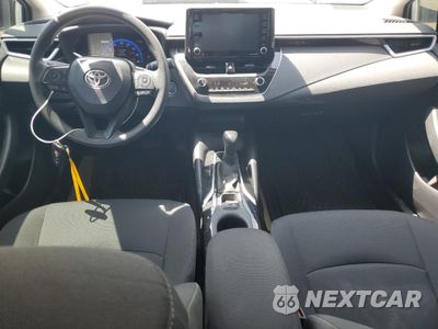 Zdjęcie 8 z 12 samochodu: 2022 TOYOTA COROLLA LE VIN:JTDEAMDE0N3001655 - miniatura