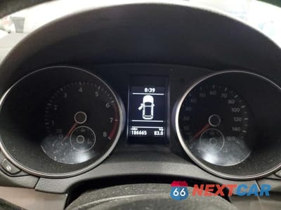 Zdjęcie 9 z 12 samochodu: 2010 VOLKSWAGEN GOLF VIN:WVWDB7AJ0AW361450 - miniatura
