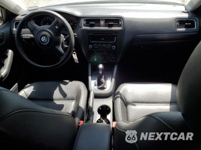 Zdjęcie 8 z 14 samochodu: 2014 VOLKSWAGEN JETTA SE VIN:3VWD07AJ6EM267839 - miniatura