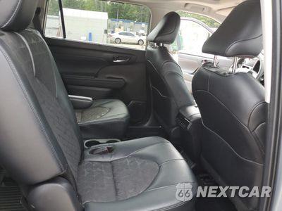 Zdjęcie 11 z 15 samochodu: 2024 TOYOTA HIGHLANDER HYBRID XLE VIN:5TDKBRCH2RS603793 - miniatura