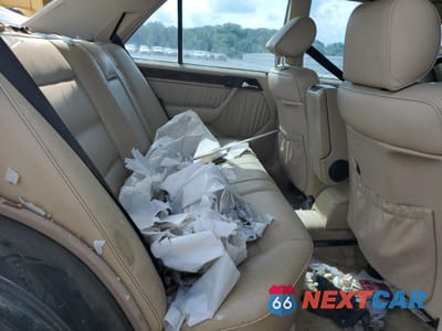 Zdjęcie 10 z 12 samochodu: 1994 MERCEDES-BENZ E 420 VIN:WDBEA34E0RC106131 - miniatura