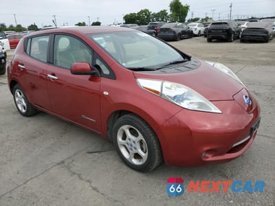 Czwarte zdjęcie samochodu z boku: 2012 NISSAN LEAF SV VIN:JN1AZ0CP2CT015527 - miniatura