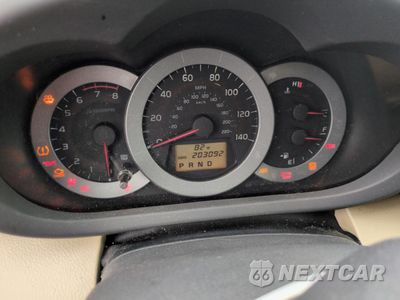 Zdjęcie 9 z 14 samochodu: 2010 TOYOTA RAV4 LIMITED VIN:2T3DF4DV9AW028793 - miniatura