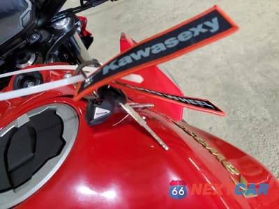 Zdjęcie 8 z 10 samochodu: 2022 KAWASAKI ER650 K VIN:ML5EREK19NDA69085 - miniatura
