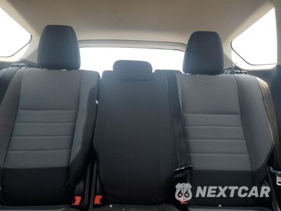 Zdjęcie 10 z 16 samochodu: 2017 FORD ESCAPE S VIN:1FMCU0F73HUC18326 - miniatura