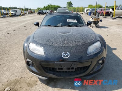 Piąte zdjęcie samochodu w środku: 2015 MAZDA MX-5 MIATA SPORT VIN:JM1NC2JF1F0239934 - miniatura