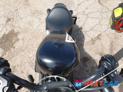 Piąte zdjęcie samochodu w środku: 2010 HARLEY-DAVIDSON XL883 N VIN:1HD4LE217AC431753 - miniatura