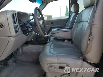 Zdjęcie 7 z 14 samochodu: 2000 CHEVROLET SILVERADO C1500 VIN:2GCEC19T9Y1373957 - miniatura