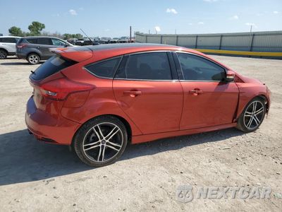 Trzecie zdjęcie samochodu z tyłu: 2018 FORD FOCUS ST VIN:1FADP3L90JL240664 - miniatura