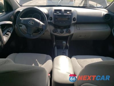 Zdjęcie 8 z 13 samochodu: 2012 TOYOTA RAV4 VIN:JTMZF4DV3C5043869 - miniatura