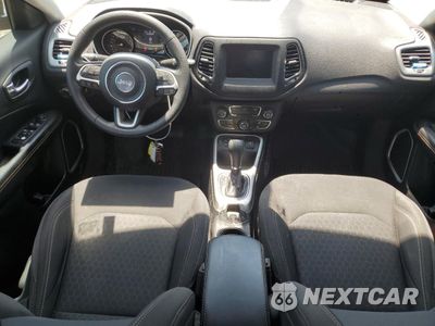 Zdjęcie 8 z 16 samochodu: 2019 JEEP COMPASS SPORT VIN:3C4NJCAB5KT676552 - miniatura