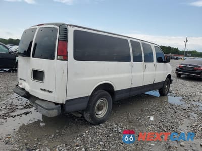 Trzecie zdjęcie samochodu z tyłu: 2000 CHEVROLET EXPRESS G3500 VIN:1GAHG39RXY1256579 - miniatura