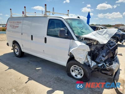 Czwarte zdjęcie samochodu z boku: 2023 CHEV EXPRESS CARGO 2500 1 VIN:1GCWGAFP4P1142730 - miniatura