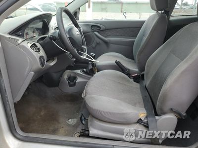 Zdjęcie 7 z 13 samochodu: 2003 FORD FOCUS ZX3 VIN:3FAFP31393R185434 - miniatura