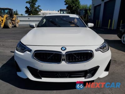 Piąte zdjęcie samochodu w środku: 2023 BMW 230XI VIN:3MW33CM06P8D77834 - miniatura