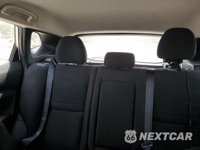 Zdjęcie 10 z 16 samochodu: 2019 NISSAN ROGUE SPORT S VIN:JN1BJ1CP7KW215592 - miniatura