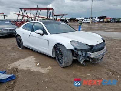 Czwarte zdjęcie samochodu z boku: 2019 PORSCHE PANAMERA BASE VIN:WP0AA2A72KL101583 - miniatura