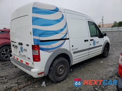 Trzecie zdjęcie samochodu z tyłu: 2013 FORD TRANSIT CONNECT XLT VIN:NM0LS7BN3DT131000 - miniatura