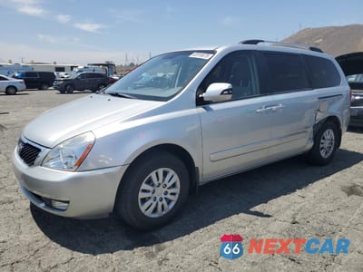 2014 KIA SEDONA LX KNDMG4C73E6542307 - główne zdjęcie licytacji z USA - miniatura