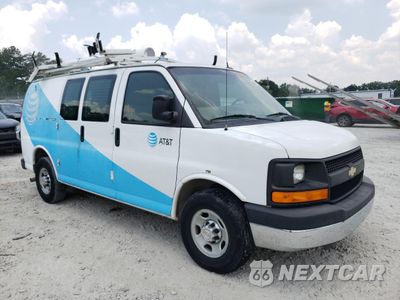 Czwarte zdjęcie samochodu z boku: 2014 CHEVROLET EXPRESS G2500 VIN:1GCWGFCB6E1119467 - miniatura