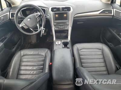 Zdjęcie 8 z 13 samochodu: 2017 FORD FUSION SE HYBRID VIN:3FA6P0LU6HR409674 - miniatura