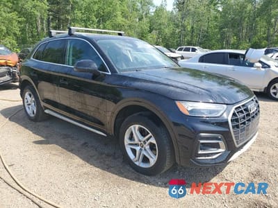 Czwarte zdjęcie samochodu z boku: 2021 AUDI Q5 PREMIUM VIN:WA1AAAFY6M2092188 - miniatura