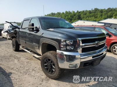Czwarte zdjęcie samochodu z boku: 2008 CHEVROLET SILVERADO K2500 HEAVY DUTY VIN:1GCHK23K18F135177 - miniatura