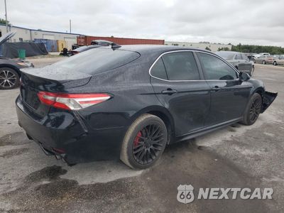 Trzecie zdjęcie samochodu z tyłu: 2020 TOYOTA CAMRY SE VIN:4T1M11AK7LU963152 - miniatura