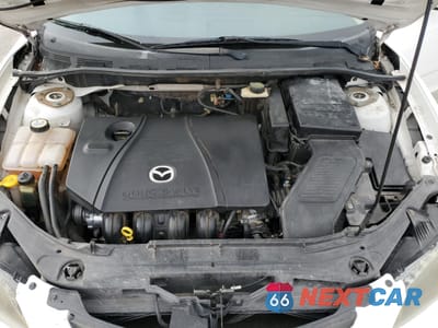 Zdjęcie 11 z 12 samochodu: 2004 MAZDA 3 I VIN:JM1BK12F141165338 - miniatura