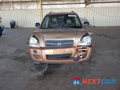 Piąte zdjęcie samochodu w środku: 2007 HYUNDAI TUCSON GLS VIN:KM8JM12B07U526396 - miniatura