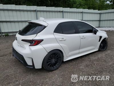 Trzecie zdjęcie samochodu z tyłu: 2023 TOYOTA GR COROLLA CORE VIN:JTNABAAE8PA001735 - miniatura