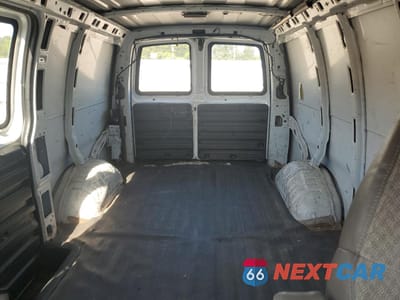 Zdjęcie 10 z 15 samochodu: 2009 GMC SAVANA G2500 VIN:1GTGG25C391148370 - miniatura