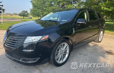 Drugie zdjęcie samochodu z przodu: 2019 LINCOLN MKT VIN:2LMHJ5AT6KBL01900 - miniatura