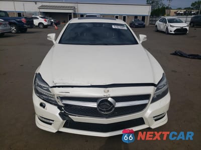 Piąte zdjęcie samochodu w środku: 2014 MERCEDES-BENZ CLS 550 4MATIC VIN:WDDLJ9BB9EA117743 - miniatura