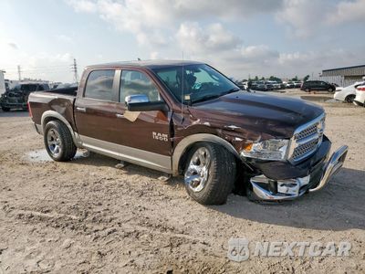 Czwarte zdjęcie samochodu z boku: 2015 RAM 1500 LARAMIE VIN:1C6RR7NM3FS577126 - miniatura