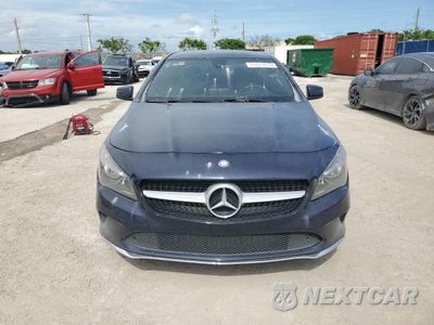 Piąte zdjęcie samochodu w środku: 2018 MERCEDES-BENZ CLA 250 VIN:WDDSJ4EB6JN508572 - miniatura