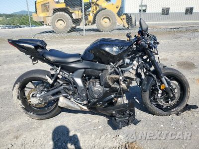 2025 YAMAHA YZFR7 JYARM38E2SA016948 - główne zdjęcie licytacji z USA - miniatura