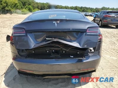Zdjęcie 6 z 12 samochodu: 2022 TESLA MODEL S VIN:5YJSA1E52NF486951 - miniatura