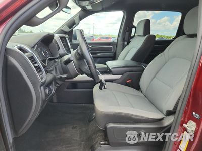 Zdjęcie 7 z 14 samochodu: 2024 RAM 1500 BIG HORN/LONE STAR VIN:1C6RREFT4RN100962 - miniatura